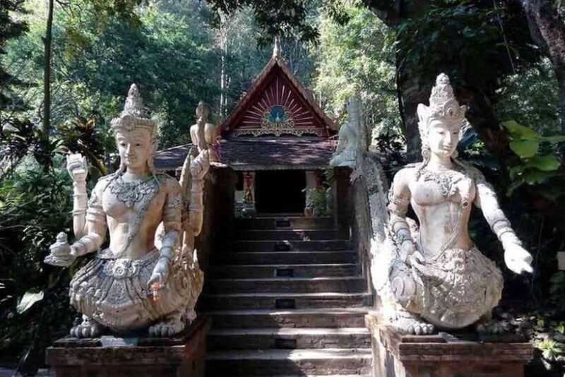 Wat Phra That Doi Suthep & Wat Pha lat Evening Tour & Guide - Authenticity and Value