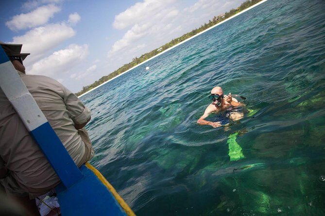 Watamu Marine Park & Sudi Island Mangrove Forest Canoe Ride.With sea food lunch - Key Points