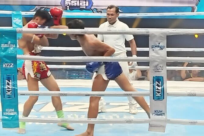 Watch Live Khmer Traditional boxing in Phnom Penh - An In-Depth Look at the Experience