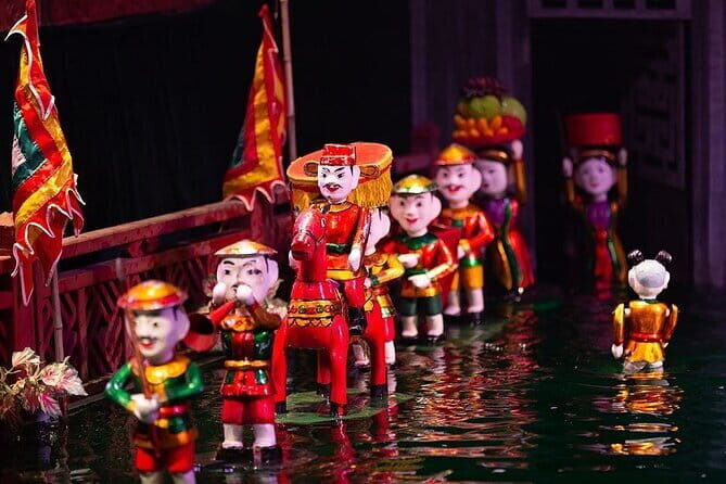 Water Puppet Show At Golden Dragon Theatre - Who Should See This Show?