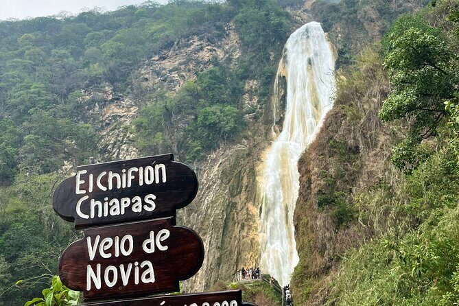 Waterfalls El Chiflón and Lagunas de Montebello in Chiapas - Key Points