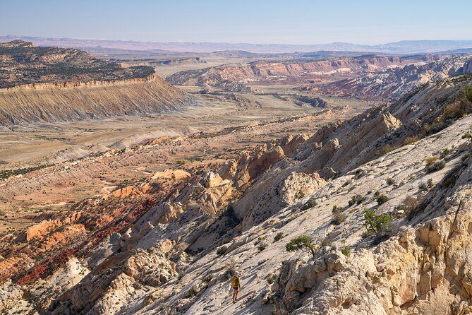 Waterpocket Fold Offroad Tour to Strike Valley Overlook - What’s Included and What’s Not