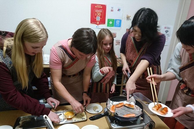 Well-balanced BENTO (lunch box) Cooking Class - A Practical Look at Osaka’s Well-Balanced Bento Cooking Class