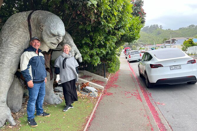 Wellington City and Sea: Private Tour in Electric Tesla SUV - FAQ