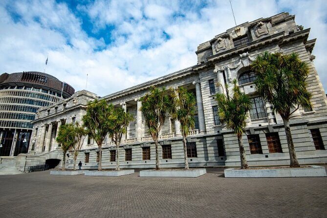 Wellington City Self Guided Walking Tour with App - FAQ