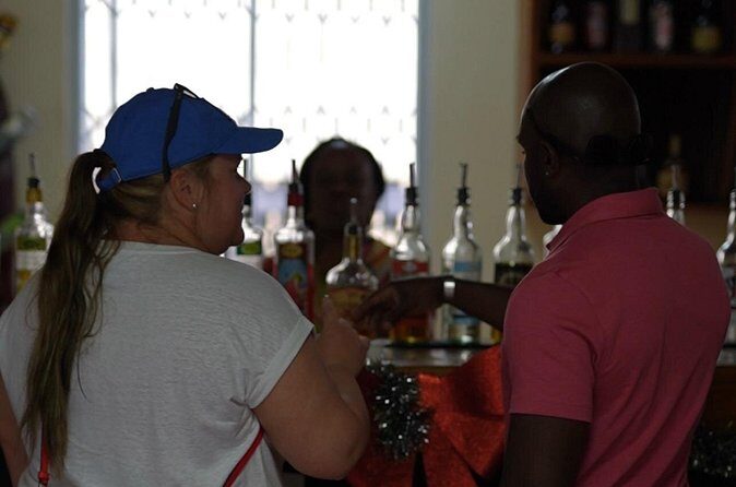West Coast: Rum Distillery, Concord waterfall, Nutmeg processing - FAQ