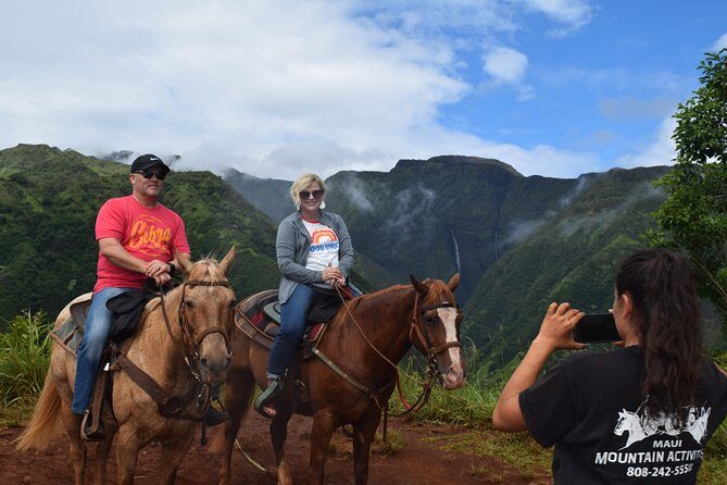 West Maui Mountain Waterfall and Ocean Tour via Horseback - What makes this Maui horseback tour special?