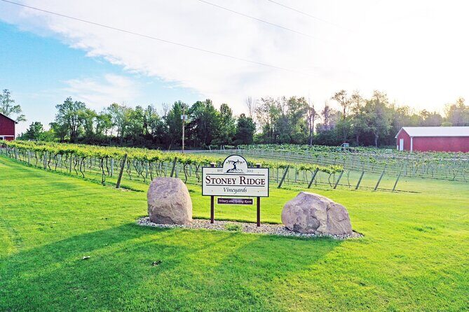 West Michigan Wine and Brewery Join in Day Tour - An Introduction to the Tour Experience