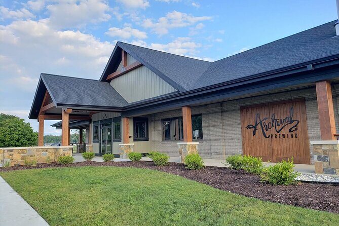 West Michigan Wine and Brewery Join in Day Tour - Pricing and Value