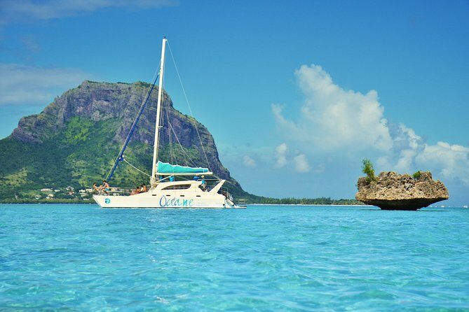 WEST : OCÉANE Private full day cruise to Ile aux Benitiers - Why Travelers Rave About This Cruise