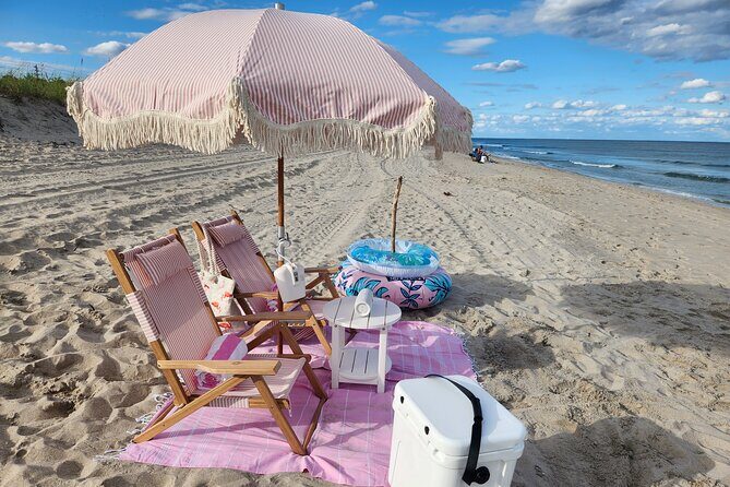 West Palm Beach Day: Umbrella, Chairs, Yeti, JBL Speaker, Towels+ - Introduction: A Relaxed Day at the Beach with Coastal Cabana Club