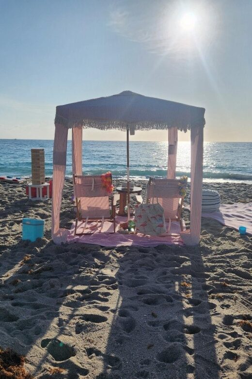West Palm Beach Florida: All Inclusive Beach Day Package - Locations and Convenience
