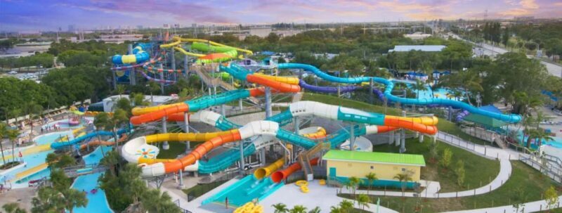 West Palm Beach: Rapids Waterpark Entry - Dining, Shopping, and Extras