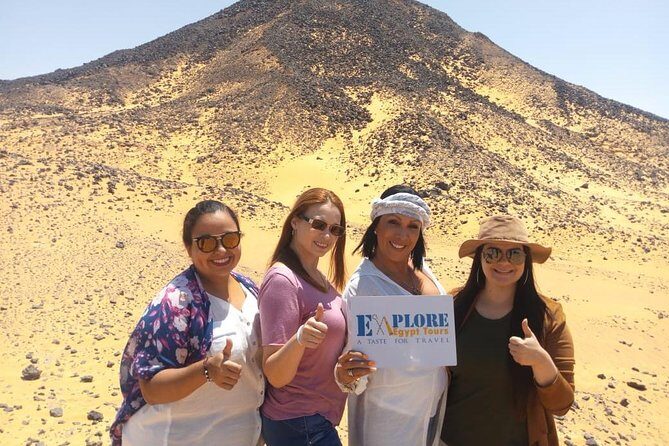 Western desert Safari white&black desert - Exploring Egypt’s Black and White Deserts: A Full-Day Adventure