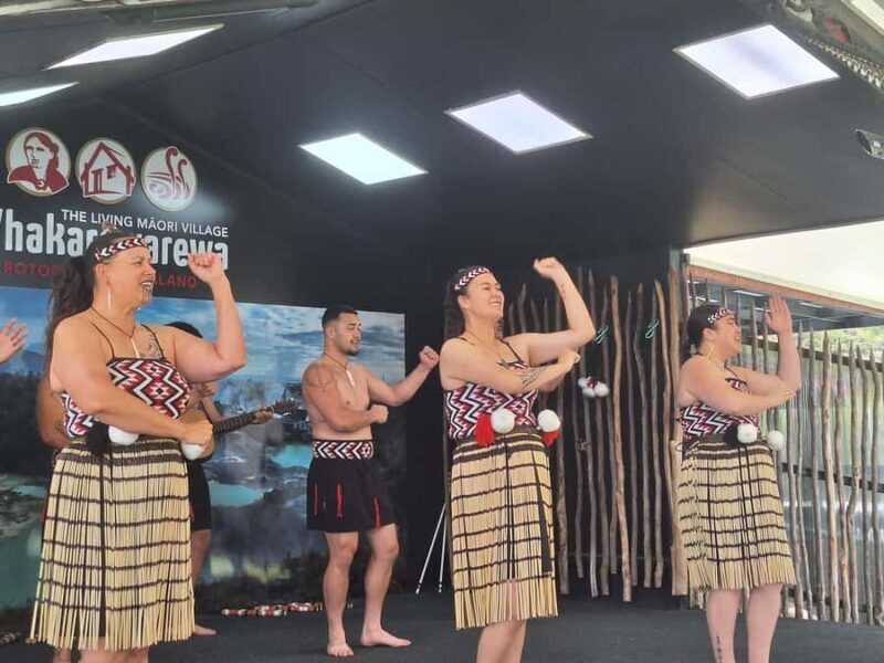 Whakarewarewa Maori Village, Lakes, and Redwoods Forest - FAQ