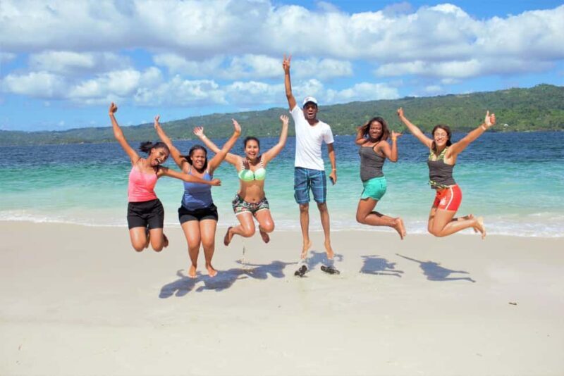 Whale Watching + Cayo Levantado - FAQs