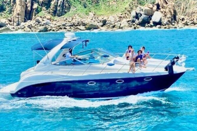 Whale Watching & Snorkeling Private Yacht Tour Cabo with Food & Drinks - Why This Tour Could Be a Great Fit for You