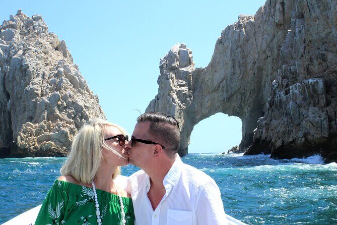 Whale Watching Tour in Glass Bottom Boat (VisitA Cabo) - FAQ