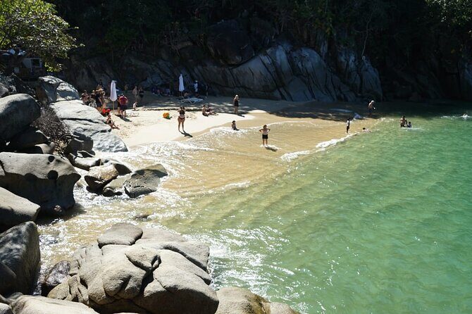 Whale watching with Snorkeling and beach Colomitos - Discovering Puerto Vallarta’s Whale Watching and Beach Adventure