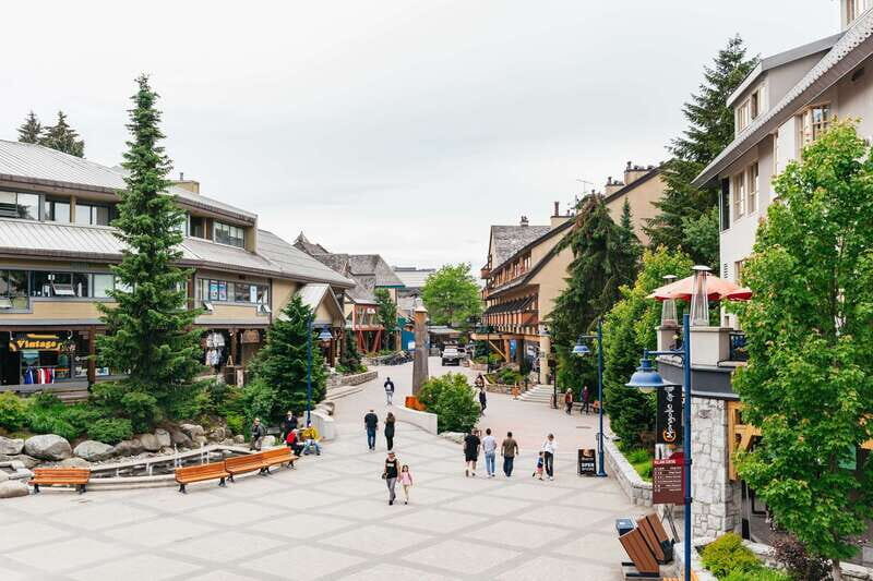 Whistler, Sea to Sky Gondola, and Shannon Falls Day Trip - Key Points