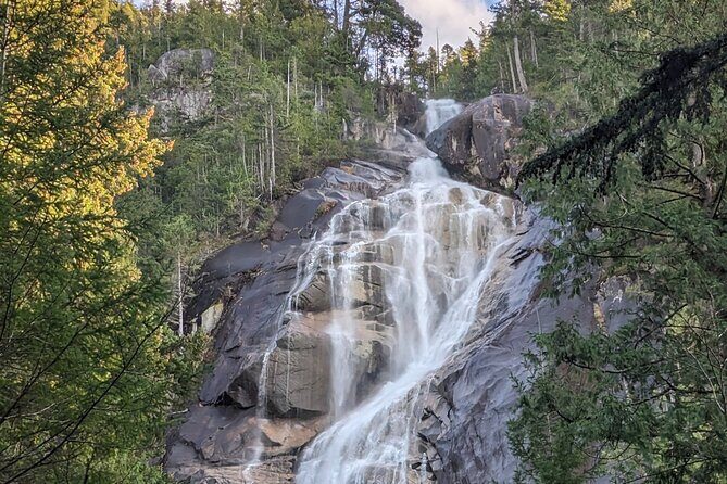 Whistler+Sea 2 Sky Gondola+Shanon Fall+GreenLake+Porteau CoveTour - Who Should Consider This Tour?