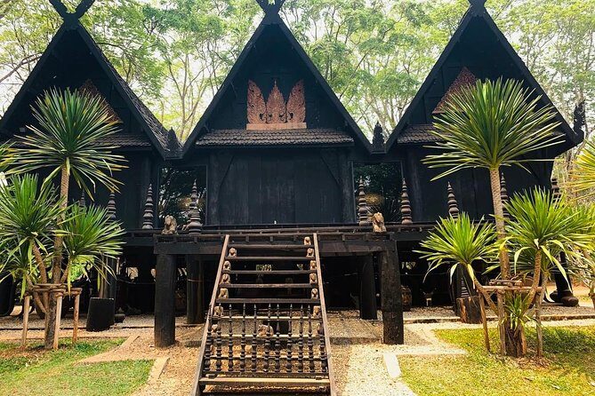 White Temple, Black House Museum and Hot Spring Tour from Chiang Mai (SHA Plus) - FAQs