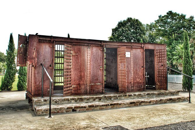 Whitney Plantation Tour with Transportation from New Orleans - FAQ