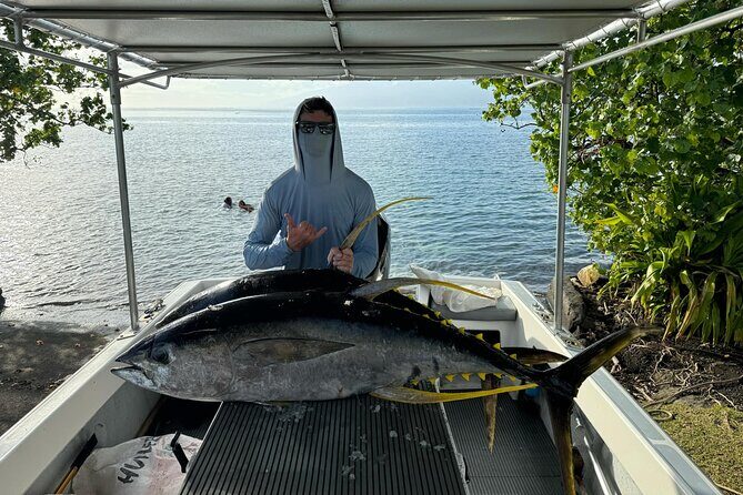 Wholesale Fishing in Poti Marara at Tahiti Teahupoo Peninsula - A comprehensive review of the Poti Marara wholesale fishing tour in Tahiti