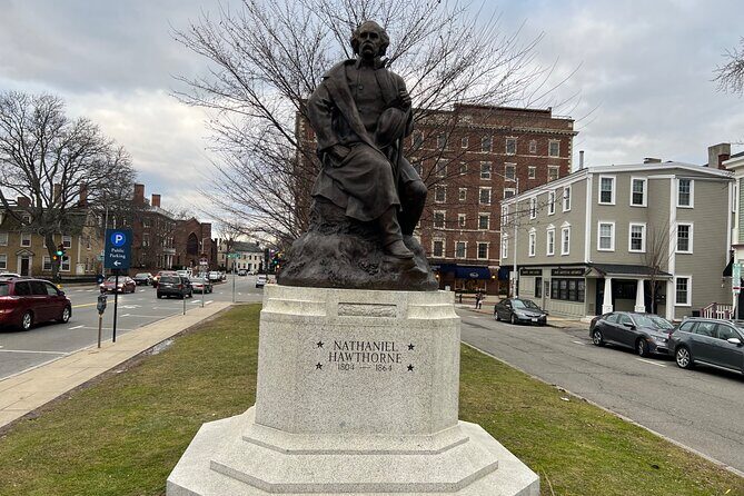 Wicked Awesome Tours: Witch Trial History and Salem Haunts! - FAQs
