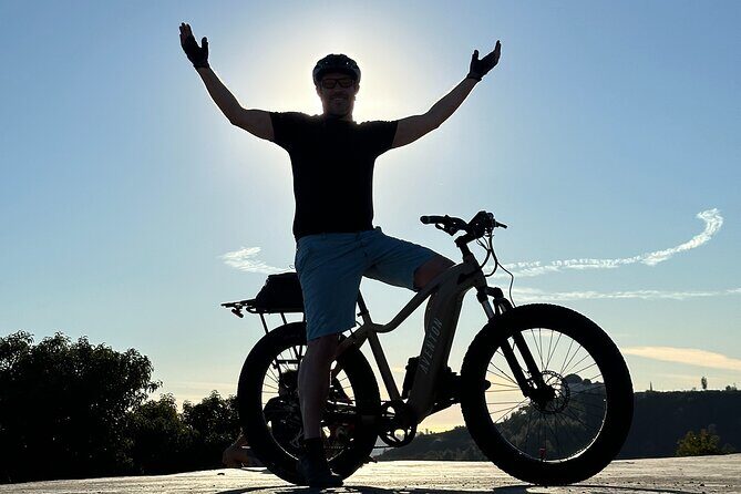 Wild backside of Griffith Park and LA River by luxury e-bike - What the Reviews Say