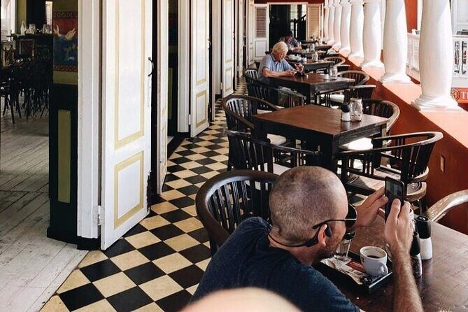 Willemstad Culinary Adventure: Private 3-Hour Foodie Tour - Who Should Book This Tour?