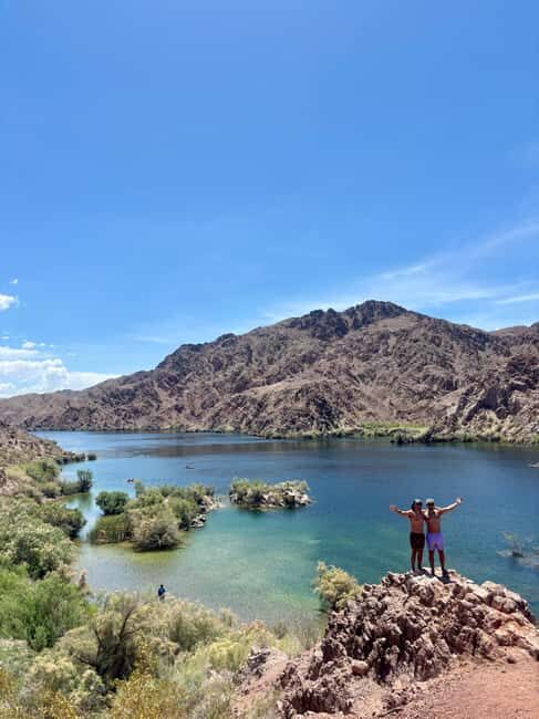 Willow Beach: Half-Day Emerald Cave Kayak Tour 3 Caves - A Thorough Look at What to Expect