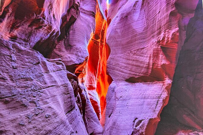 Wind Pebble Canyon Full Hiking tour through Antelope Canyon - A Closer Look at the Wind Pebble Canyon Hike