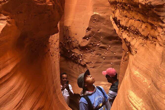 Wind Pebble Canyon Partial Hiking tour through Antelope Canyon - FAQ