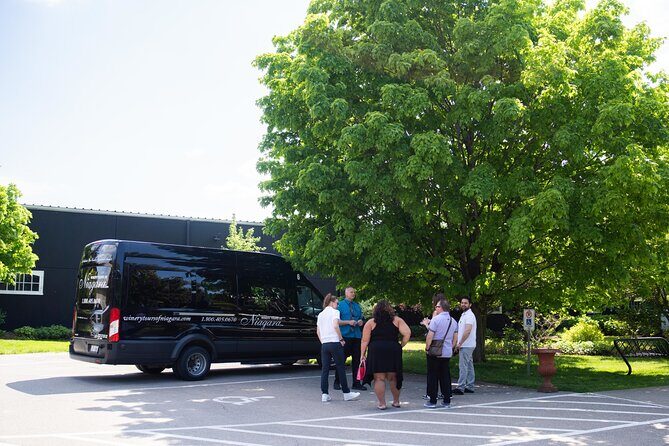 Wine Tour with Lunch in Niagara-on-the-Lake - FAQ