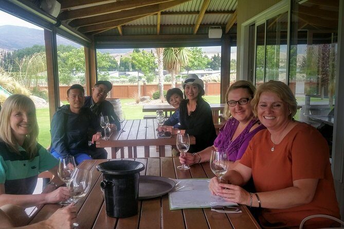 Wine Tour with Wine Tasting from Wanaka - Exploring the Wanaka Wine Tour with Tasting: A Practical Guide