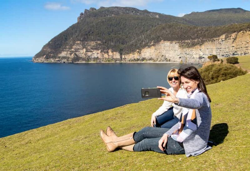 Wineglass Bay and Maria Island Scenic Flight Experience - Who Should Consider This Tour?