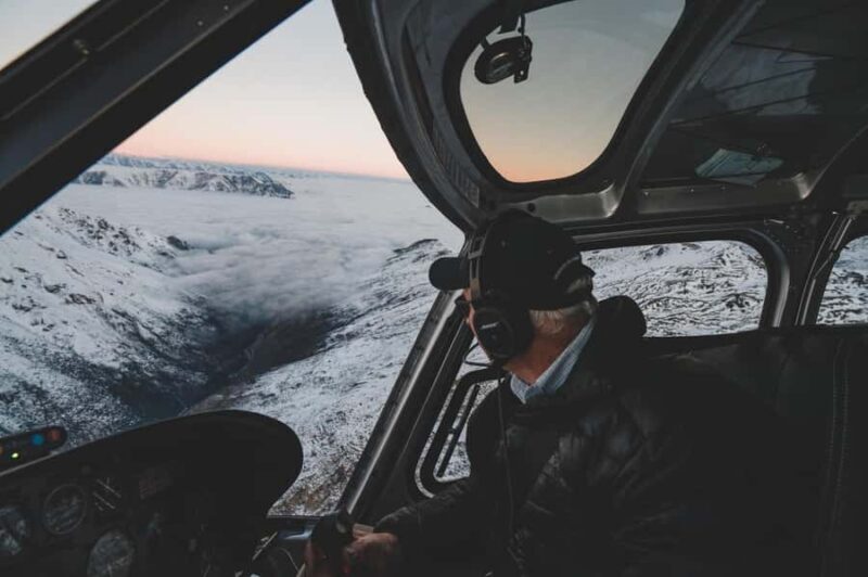 Wnaka: Aspiring Snow Special with Glacier/Snow Landing - The Experience: Flying High Above Wanaka and the Southern Alps
