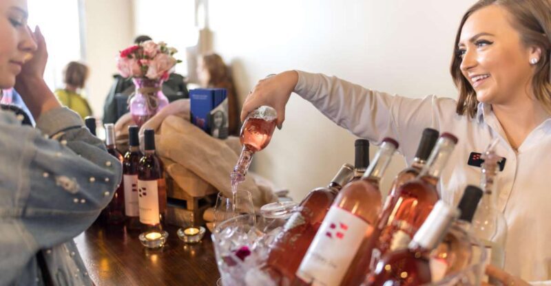 Woodinville Wine Country: Hurray for Hollywood - FAQ