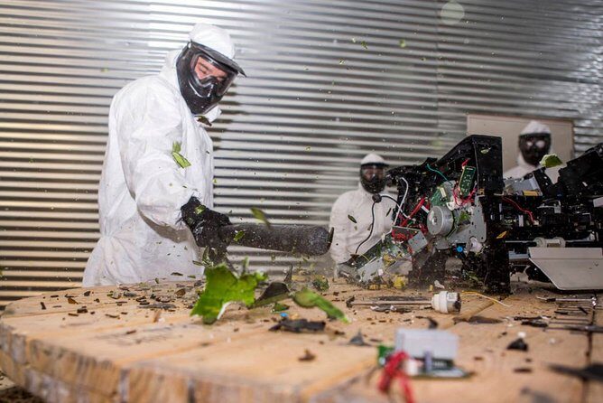 Wreck Room - A Destruction Experience, Standard Wrecking - What to Expect at Wreck Room