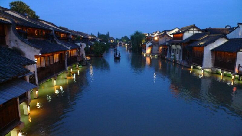 Wuzhen Private Full-Day Tour from Shanghai - Exploring the Canals and Architecture