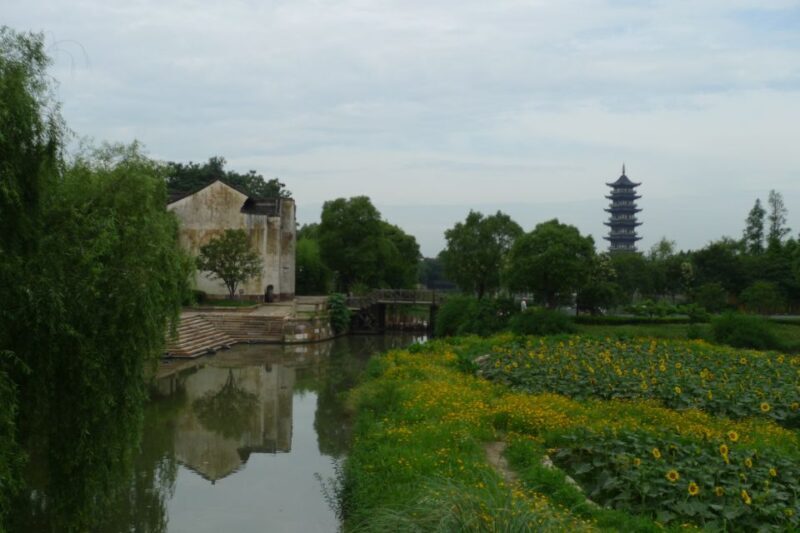 Wuzhen Private Full-Day Tour from Shanghai - Additional Attractions and Unique Stops