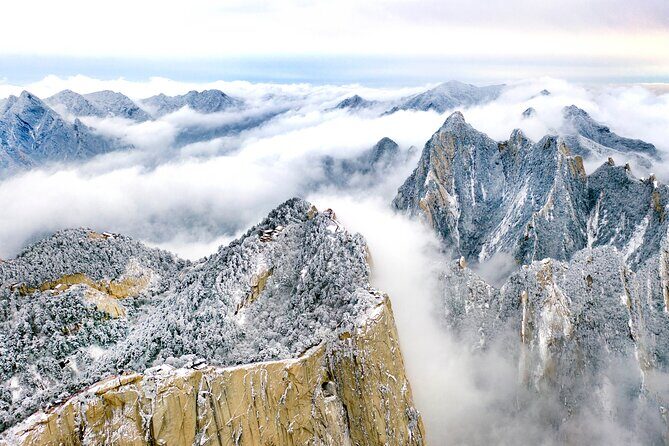 Xi'an Huashan Mountain Adventure Day Tour - Authentic Experiences and Review Insights