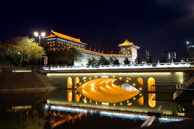 Xi'an Night Tour: South Gate Square and Big Wild Goose Pagoda Square - Authentic Experiences & Authenticity