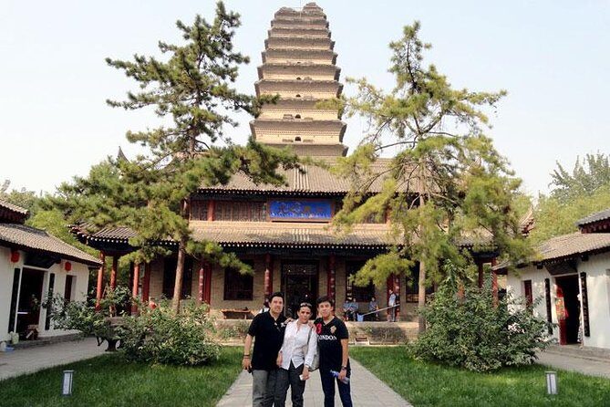 Xi'an Private Full-Day Tour with Terracotta Warriors, City Wall - FAQ
