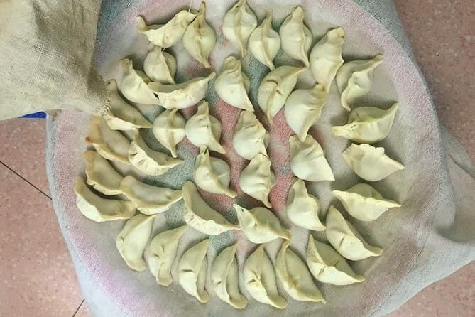 Xi'an Vegetarian Food Tour - Starting with the Iconic Bell Tower