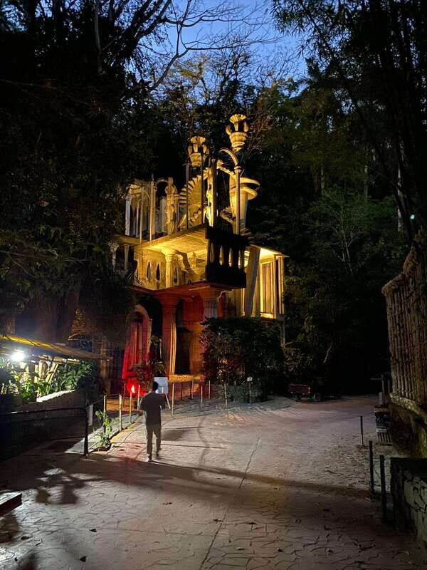 Xilitla - Caminando por un sueño surrealista - The Experience Provider: Corazon de Xoconostle
