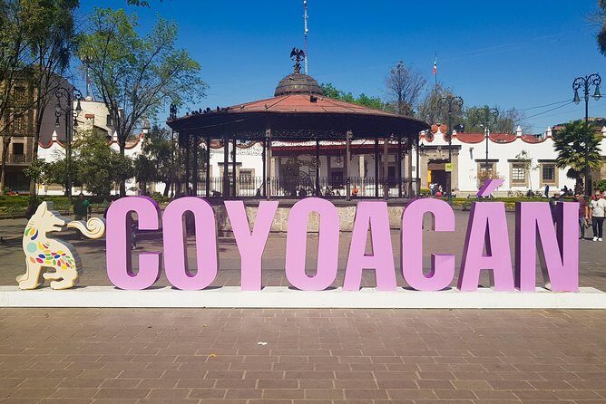 Xochimilco, Coyoacan, Aztec Stadium & UNAM - FAQ