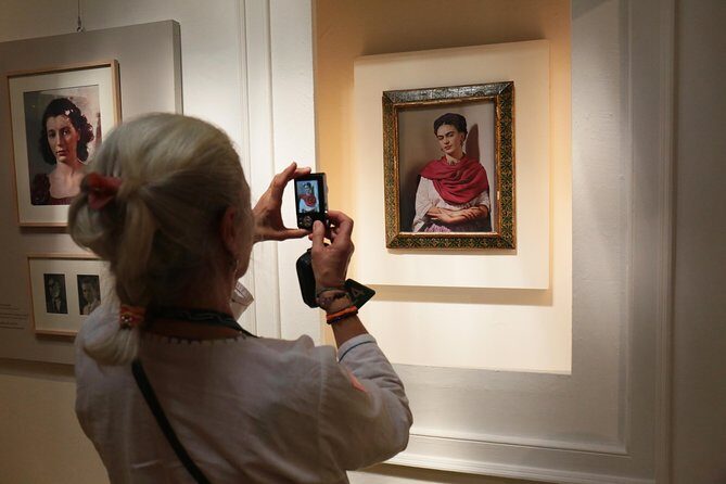 Xochimilco, Coyoacan, Frida Kahlo Museum & Artistic Murals - Who Should Consider This Tour?