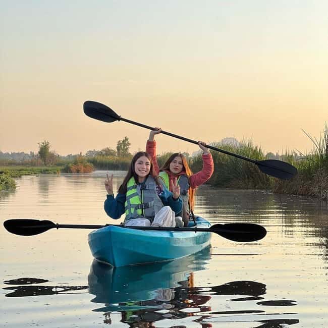 Xochimilco: Kayak ride at sunrise with breakfast - The Value of This Experience